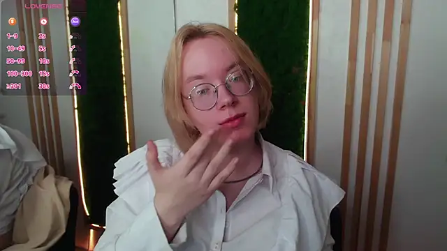 Snapshot of Amanda_Butlerr chatting on 27, 6, 2026 Amanda Butlerr online show from 27, 6, 2026