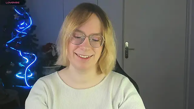 Amanda Butlerr online show from 18, 12, 2025