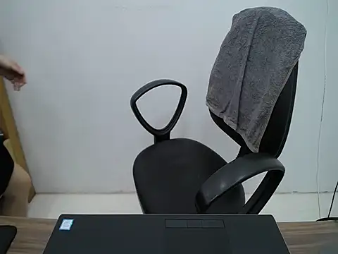  Lady- online show from 17, 11, 2025