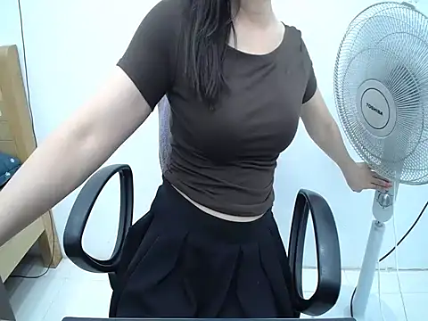 Snapshot of _Lady- chatting on 9, 6, 2026 Lady- online show from 9, 6, 2026