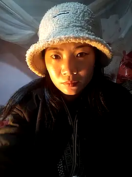 AAANINE22 online show from 4, 11, 2025