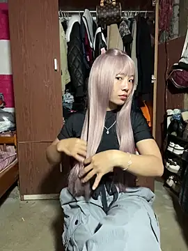 AAANINE22 online show from 17, 9, 2025