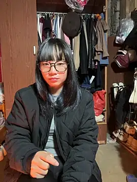 AAANINE22 online show from 28, 10, 2025