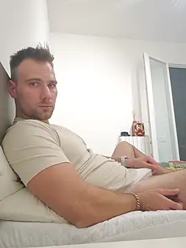 mrlyuis online show from 14, 9, 2025