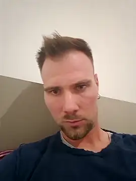 mrlyuis online show from 2, 10, 2025