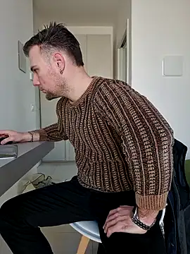 mrlyuis online show from 23, 2, 2026