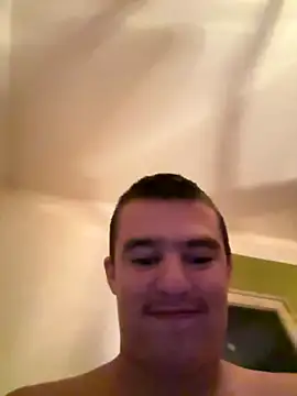 Snapshot of pussyhunter323557 chatting on 20, 10, 2025 pussyhunter323557 online show from 20, 10, 2025