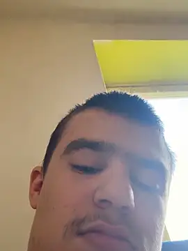 Snapshot of pussyhunter323557 chatting on 31, 10, 2025 pussyhunter323557 online show from 31, 10, 2025