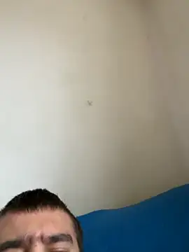 Snapshot of pussyhunter323557 chatting on 6, 11, 2025 pussyhunter323557 online show from 6, 11, 2025