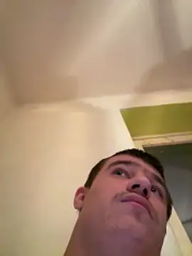 Snapshot of pussyhunter323557 chatting on 17, 11, 2025 pussyhunter323557 online show from 17, 11, 2025