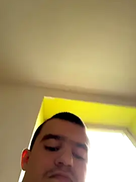 Snapshot of pussyhunter323557 chatting on 10, 10, 2025 pussyhunter323557 online show from 10, 10, 2025