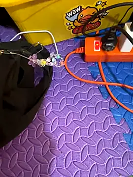 thaoyeuuu online show from 17, 10, 2025