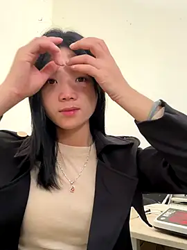 thaoyeuuu online show from 3, 10, 2025