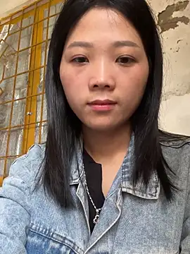 thaoyeuuu online show from 6, 10, 2025