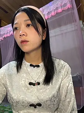 thaoyeuuu online show from 25, 10, 2025