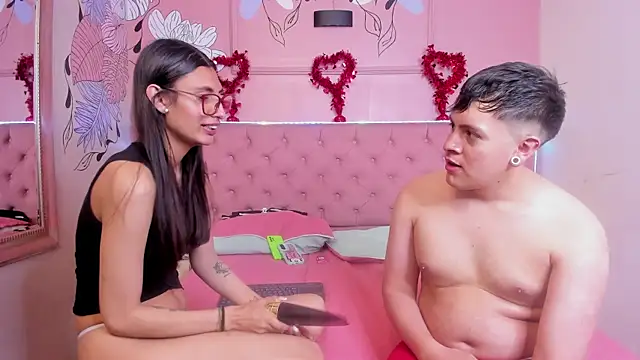 Ethan N Abby online show from 25, 9, 2025