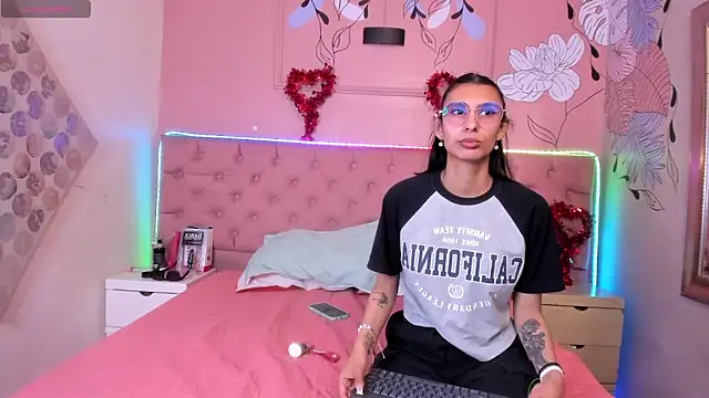 Ethan N Abby online show from 4, 10, 2025