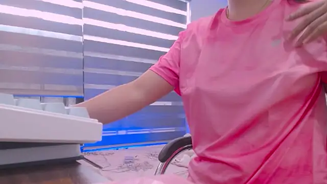 bunny b4nny online show from 11, 10, 2025