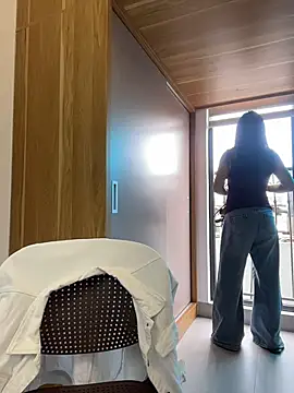 bunny b4nny online show from 8, 11, 2025