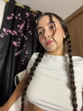 Snapshot of Scarlett05 chatting on 17, 7, 2026 Scarlett05 online show from 17, 7, 2026