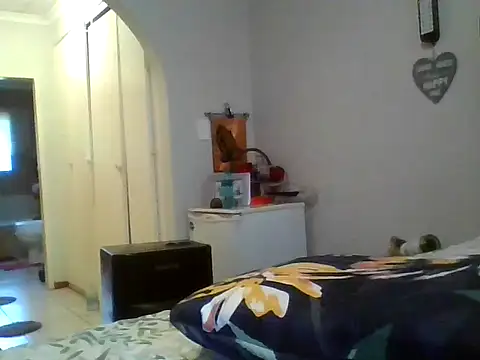 sweetmelonsxxxx25 online show from 22, 4, 2026