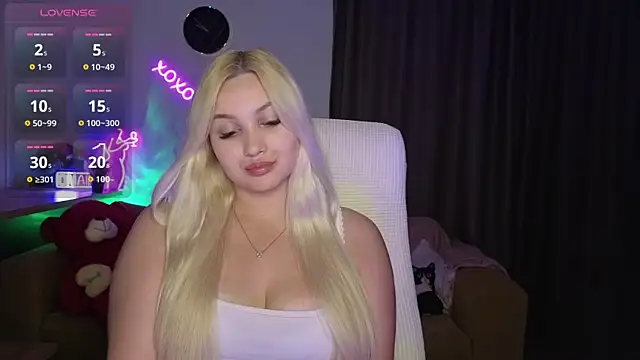 Snapshot of adrelaxina chatting on 28, 5, 2026 adrelaxina online show from 28, 5, 2026