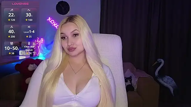Snapshot of adrelaxina chatting on 24, 5, 2026 adrelaxina online show from 24, 5, 2026