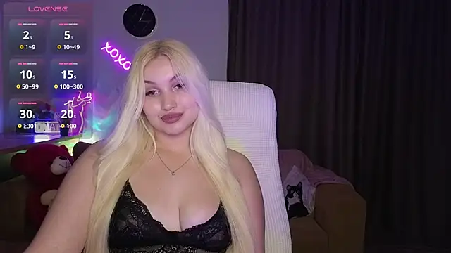 Snapshot of adrelaxina chatting on 12, 5, 2026 adrelaxina online show from 12, 5, 2026