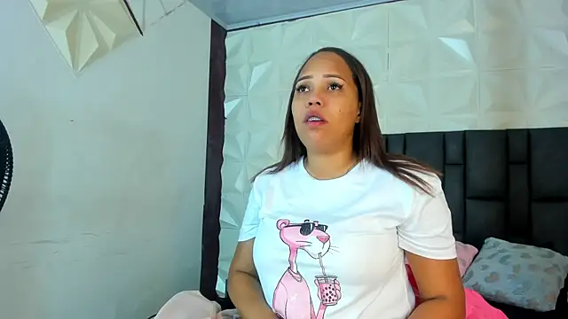 BustyGlow online show from 13, 9, 2025