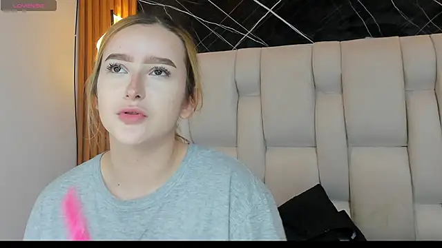 kristal joi dl online show from 12, 11, 2025