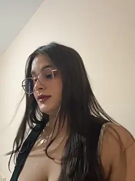 Abby Raschell online show from 28, 3, 2026