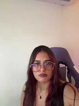 Abby Raschell online show from 9, 7, 2026