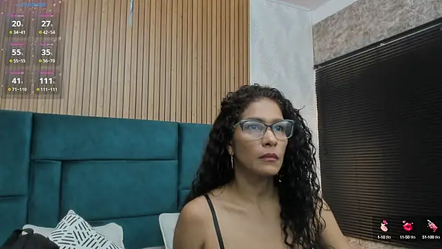 Brunnette Sensation online show from 23, 9, 2025