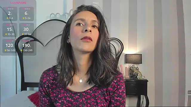 MiaAmore  online show from 8, 5, 2026