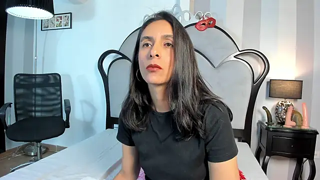 MiaAmore  online show from 4, 7, 2026