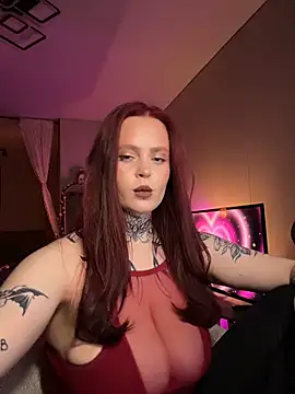 Mariiiiiway online show from 4, 3, 2026