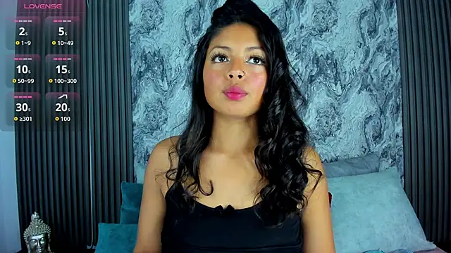 ashleythompson2025 online show from 10, 9, 2025