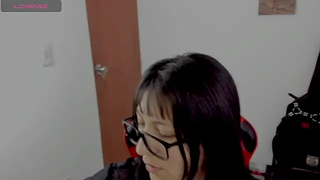 lilitth777 online show from 10, 11, 2025