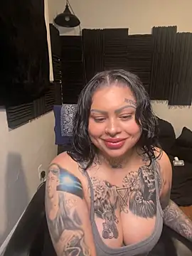 chicanachic13 online show from 19, 10, 2025