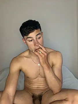 Snapshot of AustinJones_ chatting on 16, 7, 2026 AustinJones online show from 16, 7, 2026