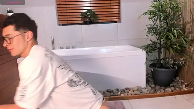 AustinJones  online show from 16, 10, 2025