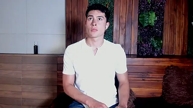 AustinJones  online show from 18, 1, 2026