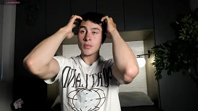 Snapshot of AustinJones_ chatting on 26, 6, 2026 AustinJones online show from 26, 6, 2026