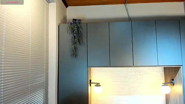 AustinJones  online show from 2, 11, 2025