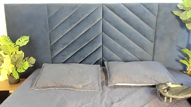 AustinJones  online show from 14, 11, 2025