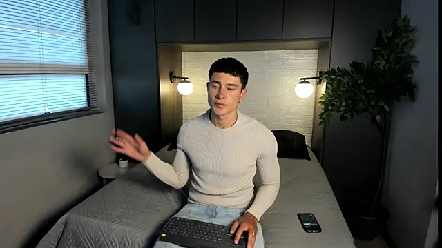 AustinJones  online show from 24, 5, 2026