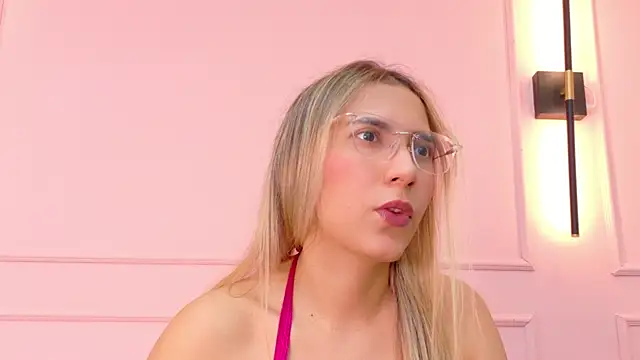 MaddieTease online show from 26, 11, 2025