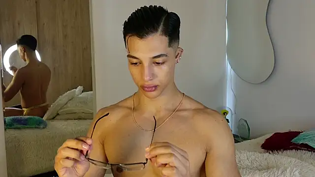 Troye Williams online show from 13, 4, 2026