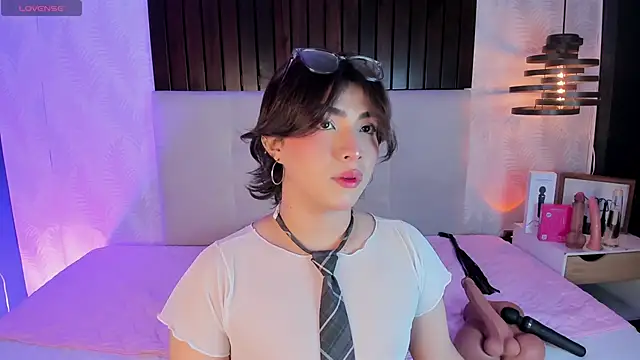 Creamy Angelo online show from 5, 2, 2026