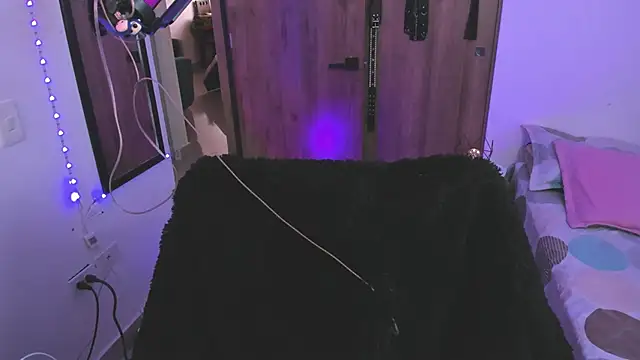 starrraura online show from 22, 12, 2025